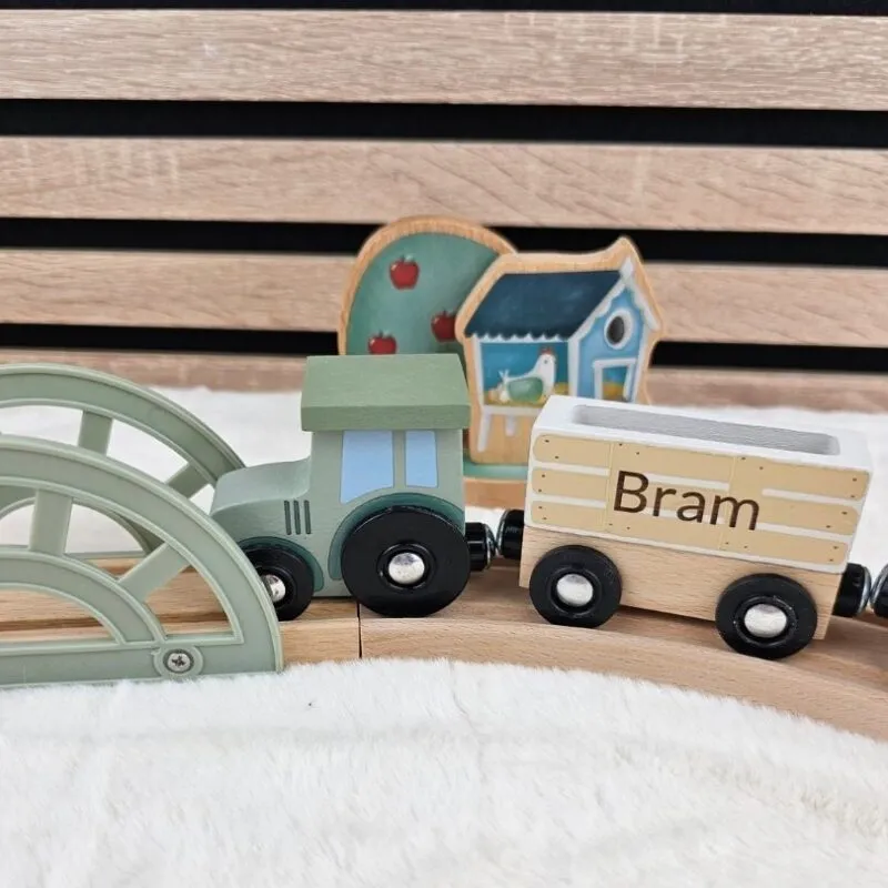 Little Dutch Treinset Little Farm met naam gegraveerd