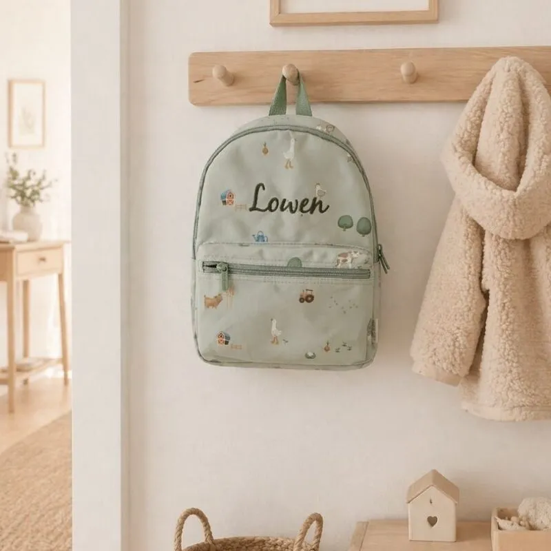 Kinderrugtas Little Farm met naam geborduurd