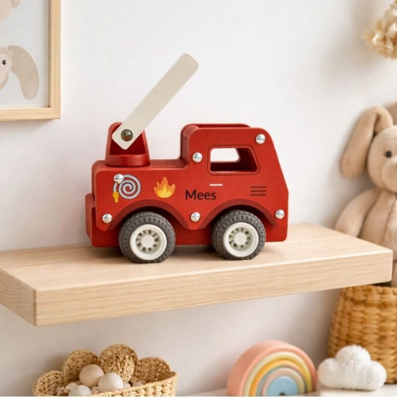 Little Dutch Brandweerauto met naam gegraveerd