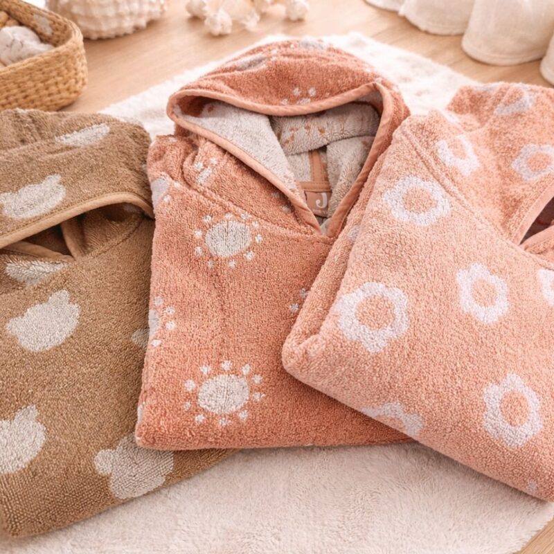 Badponcho Jacquard met naam geborduurd